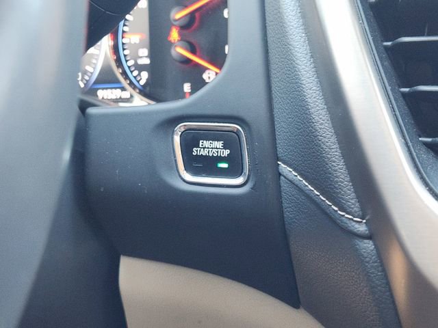 Used 2022 GMC Acadia Denali w/ Denali Ultimate Package FWD image 22