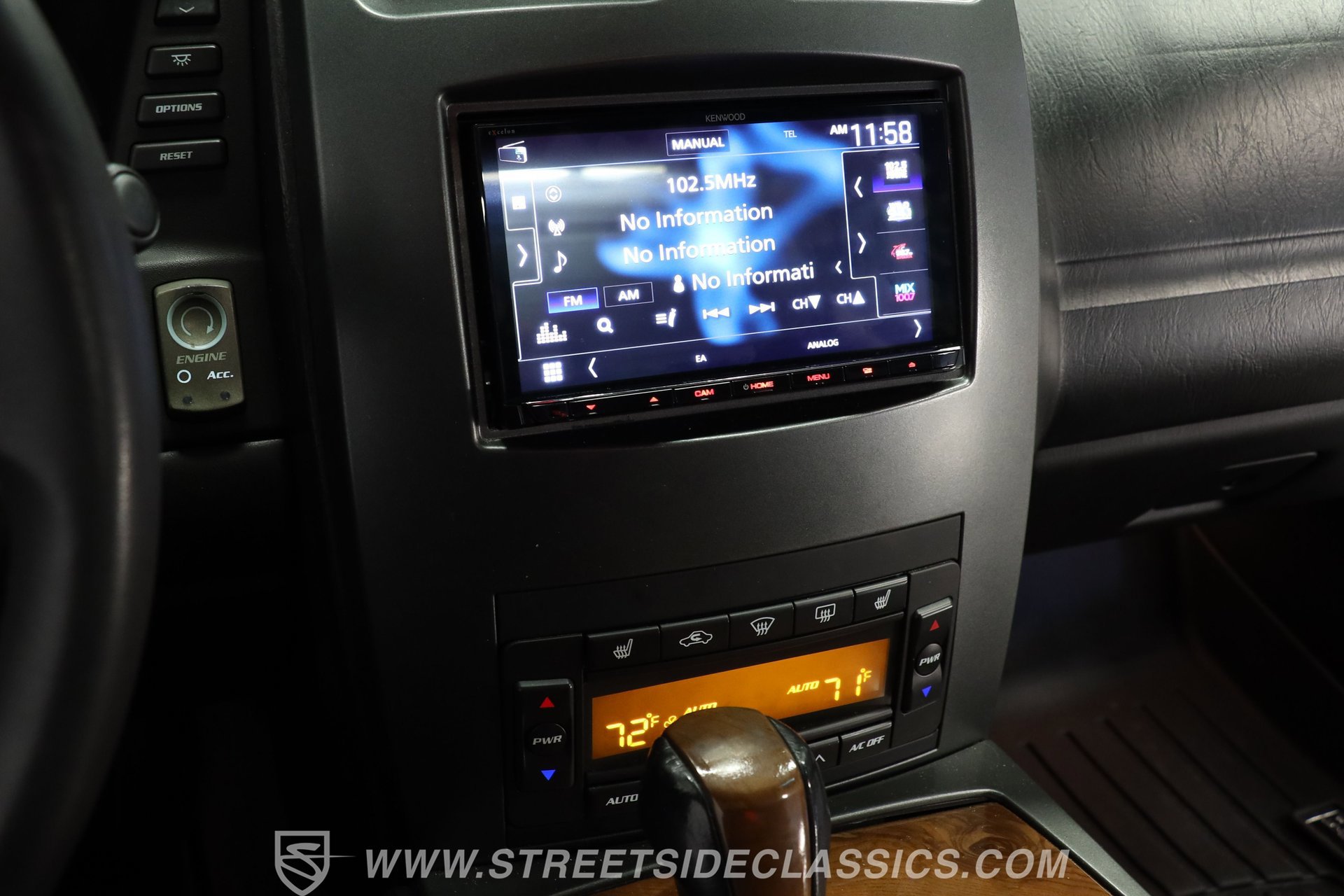 Used 2009 Cadillac XLR image 38