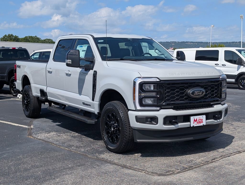 New 2026 Ford F350 Lariat w/ Black Appearance Package image 2
