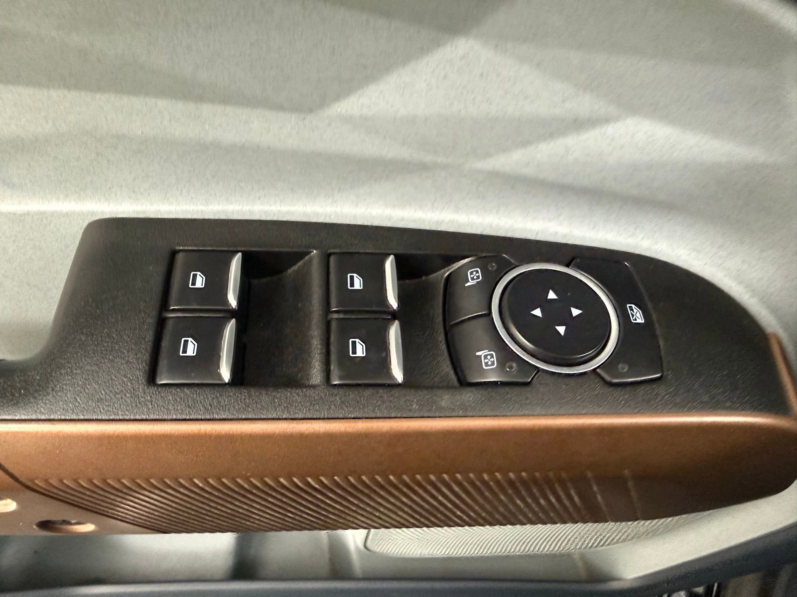 Used 2023 Ford Maverick Lariat w/ Lariat Luxury Package image 13