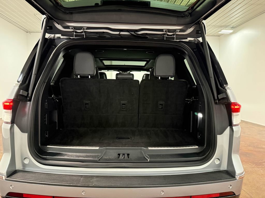 Used 2023 Lincoln Navigator Reserve image 73