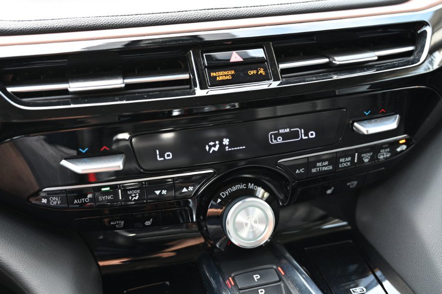 Used 2022 Acura MDX SH-AWD image 29