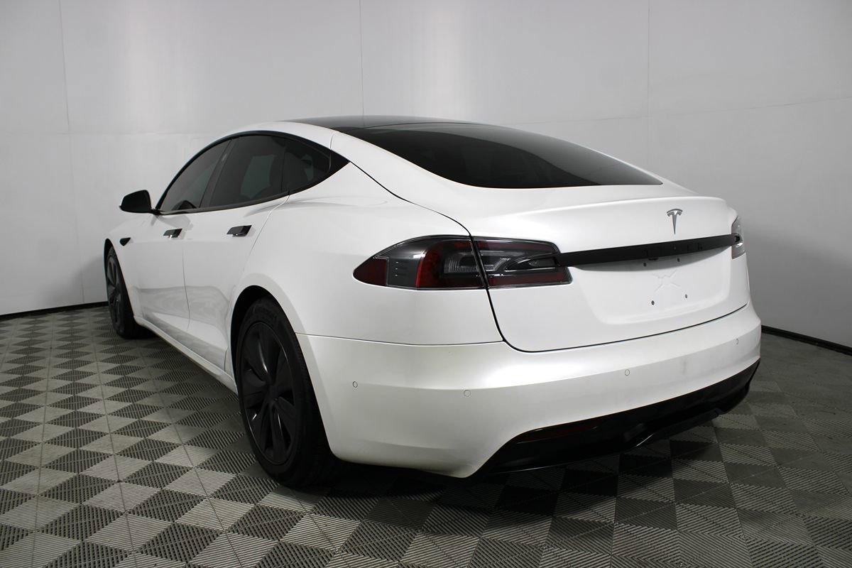 Used 2022 Tesla Model S AWD/4WD image 34