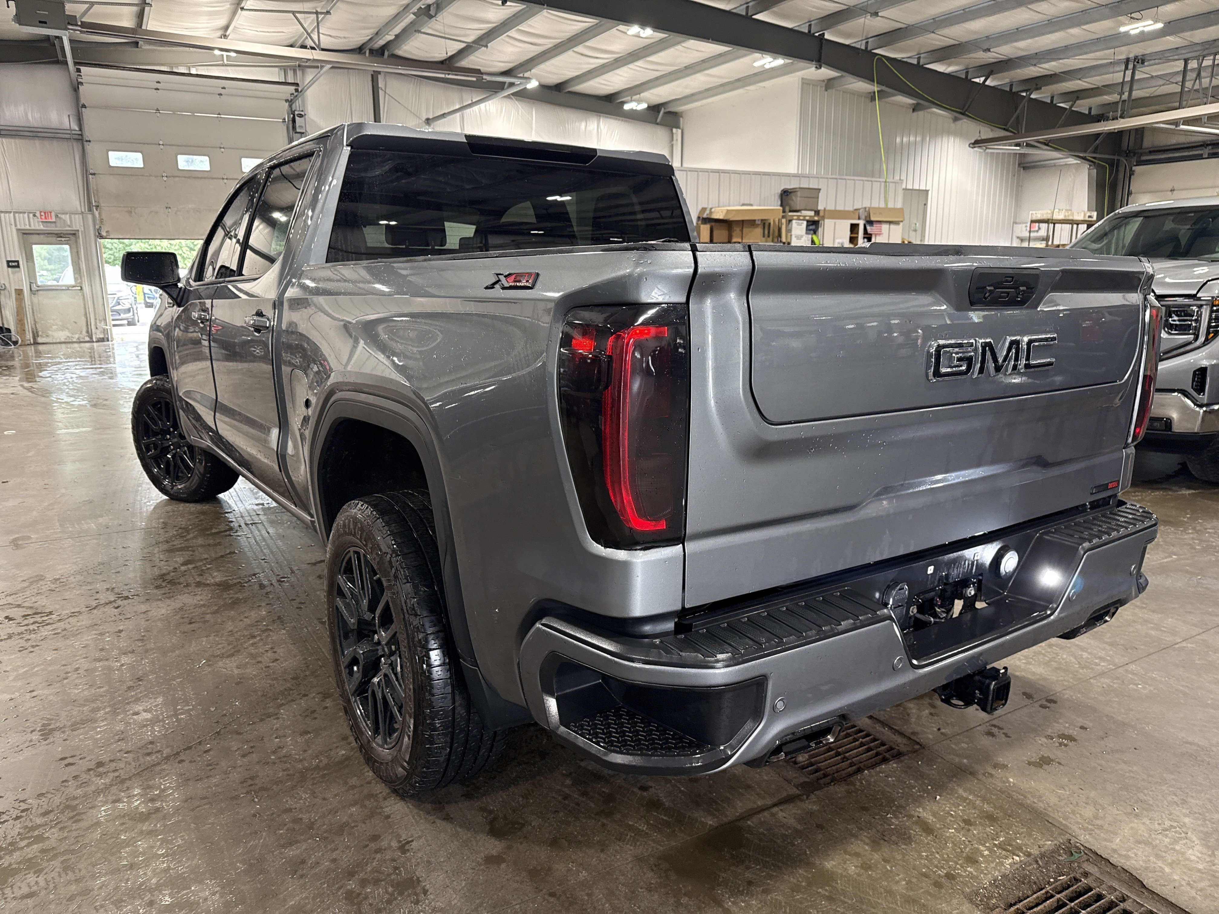 Used 2021 GMC Sierra 1500 Elevation AWD/4WD image 4