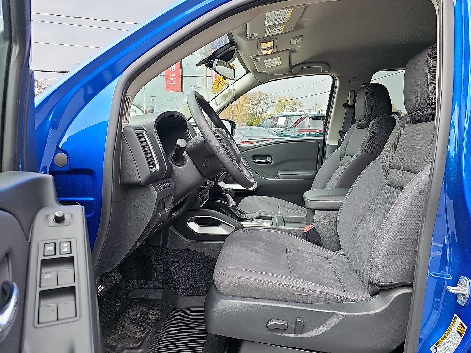 Certified 2024 Nissan Frontier SV w/ Technology Package image 14
