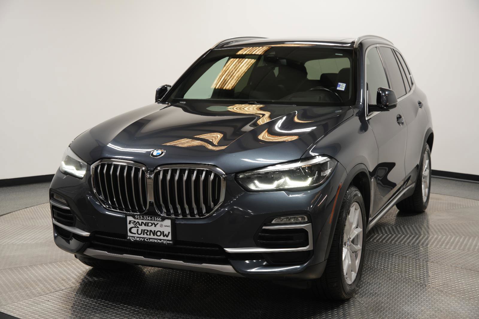 Used 2019 BMW X5 xDrive40i w/ Premium Package 2 image 3
