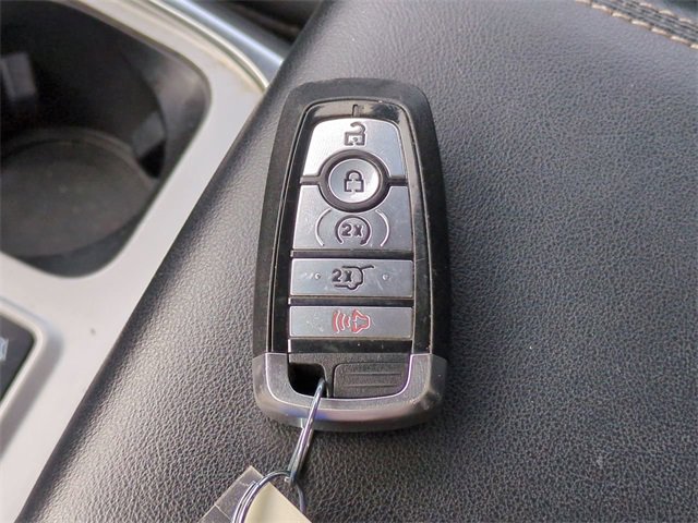 Used 2023 Ford Explorer Limited image 28