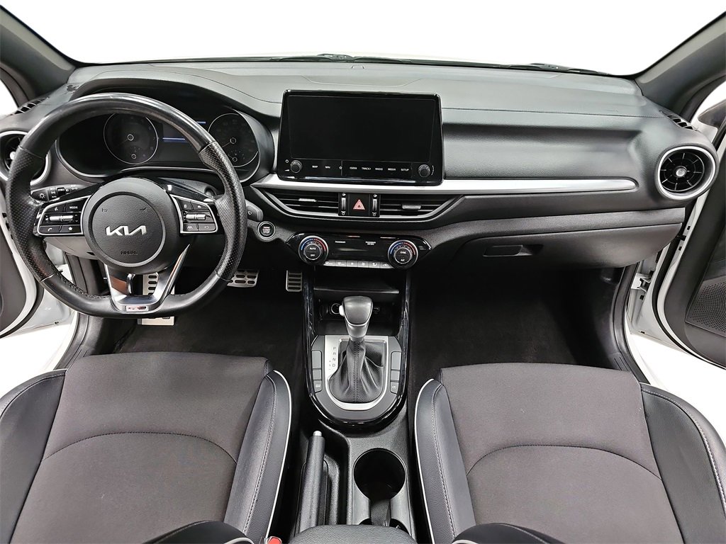 Used 2023 Kia Forte GT-Line image 9