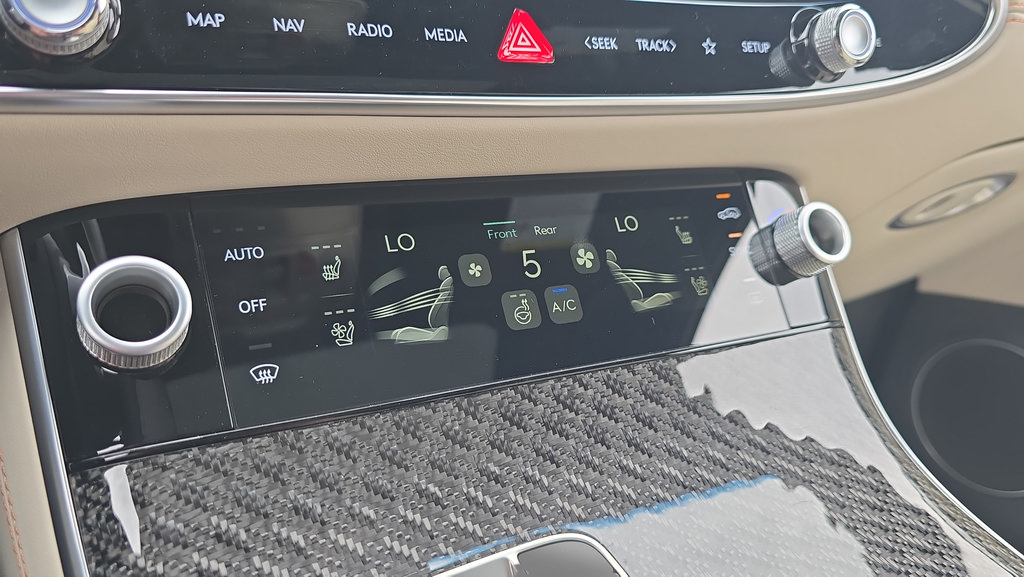 New 2026 Genesis GV70 3.5T Sport Prestige AWD/4WD image 23