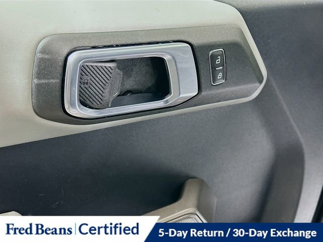 Used 2023 Ford Bronco Badlands image 19