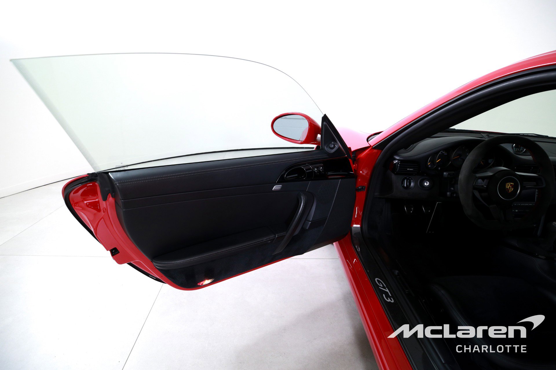 Used 2010 Porsche 911 GT3 image 11