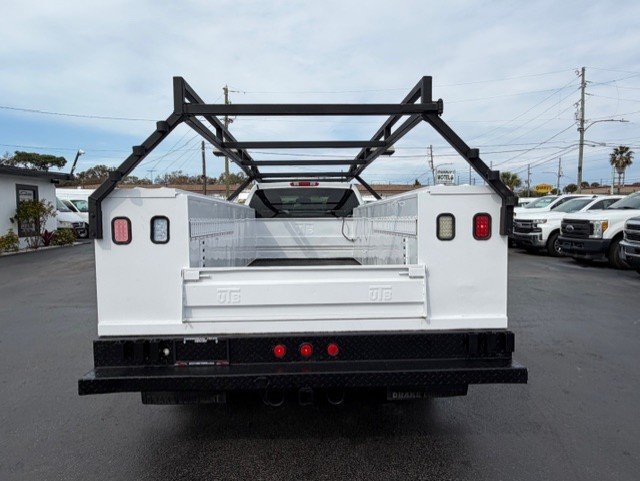 Used 2007 Chevrolet Silverado 3500 W/T w/ Provisions, Wrecker Package RWD image 7