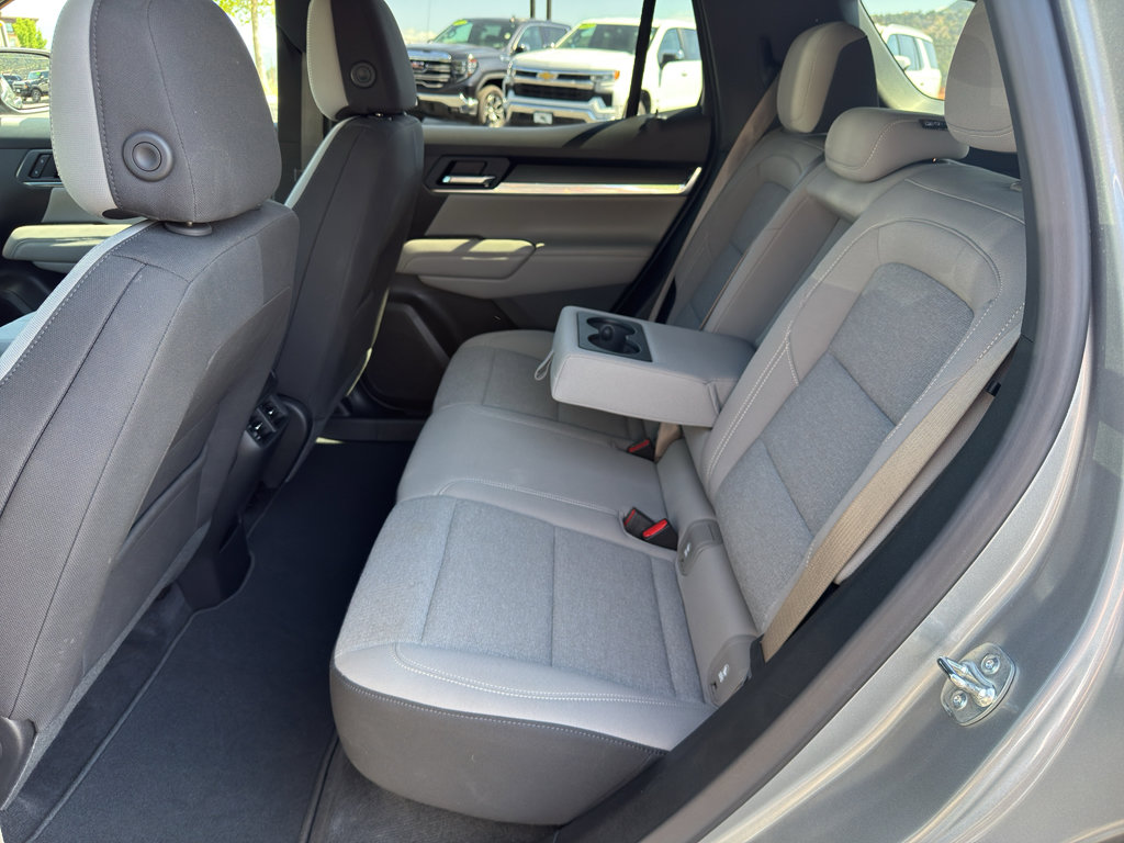 Used 2025 GMC Terrain Elevation AWD/4WD image 15