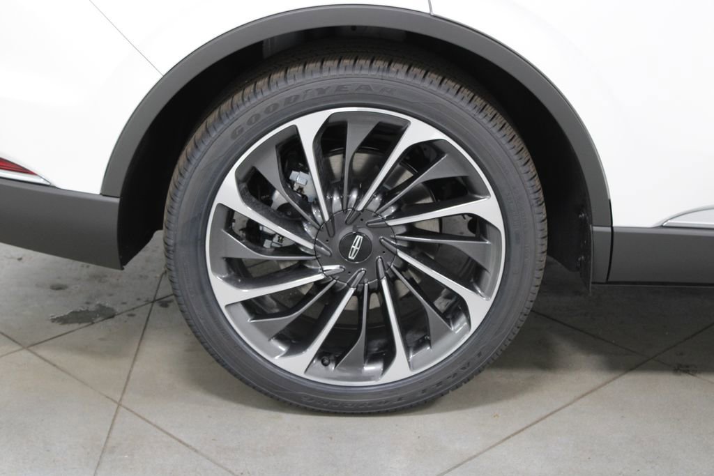 New 2026 Lincoln Aviator Reserve image 13