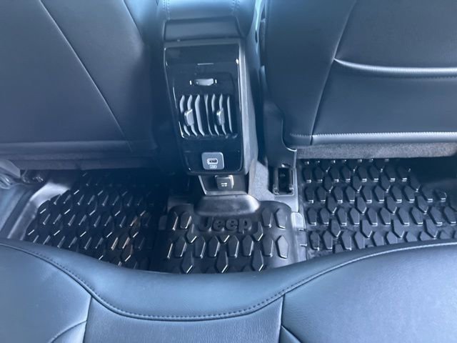 New 2026 Jeep Compass Latitude AWD/4WD image 13