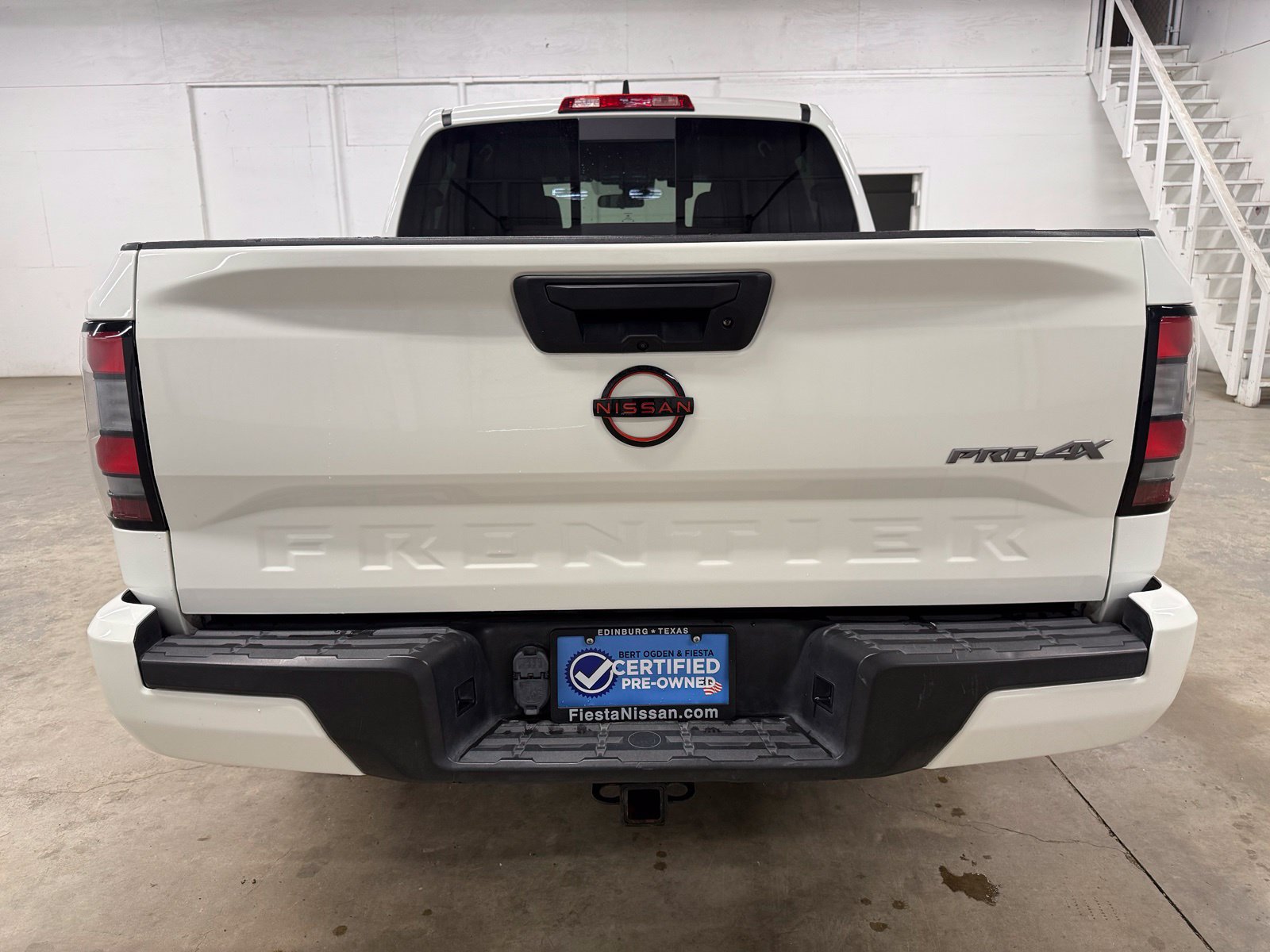 Used 2023 Nissan Frontier PRO-4X w/ Tow Package AWD/4WD image 6