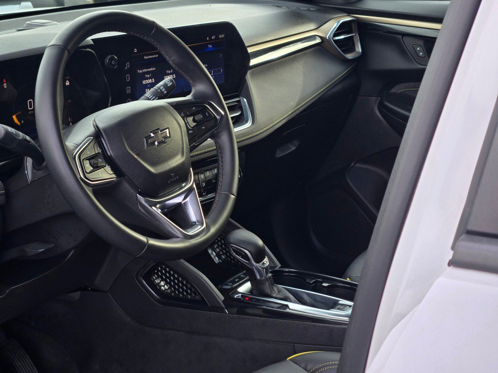 Certified 2024 Chevrolet TrailBlazer ACTIV w/ Driver Confidence Package image 21