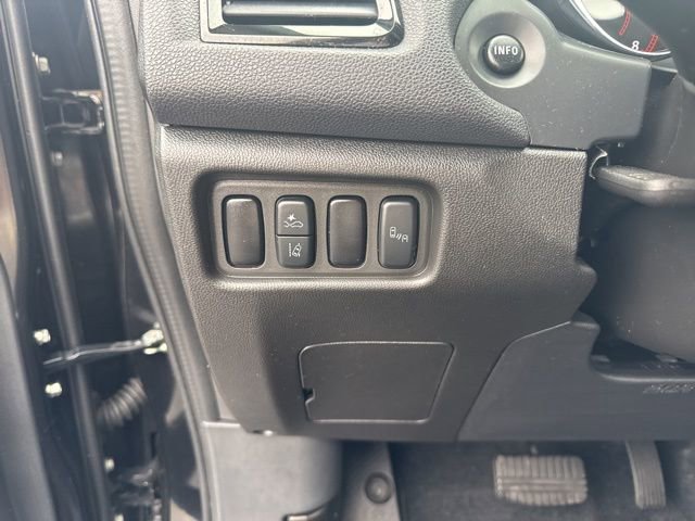 Used 2024 Mitsubishi Outlander Sport ES image 15