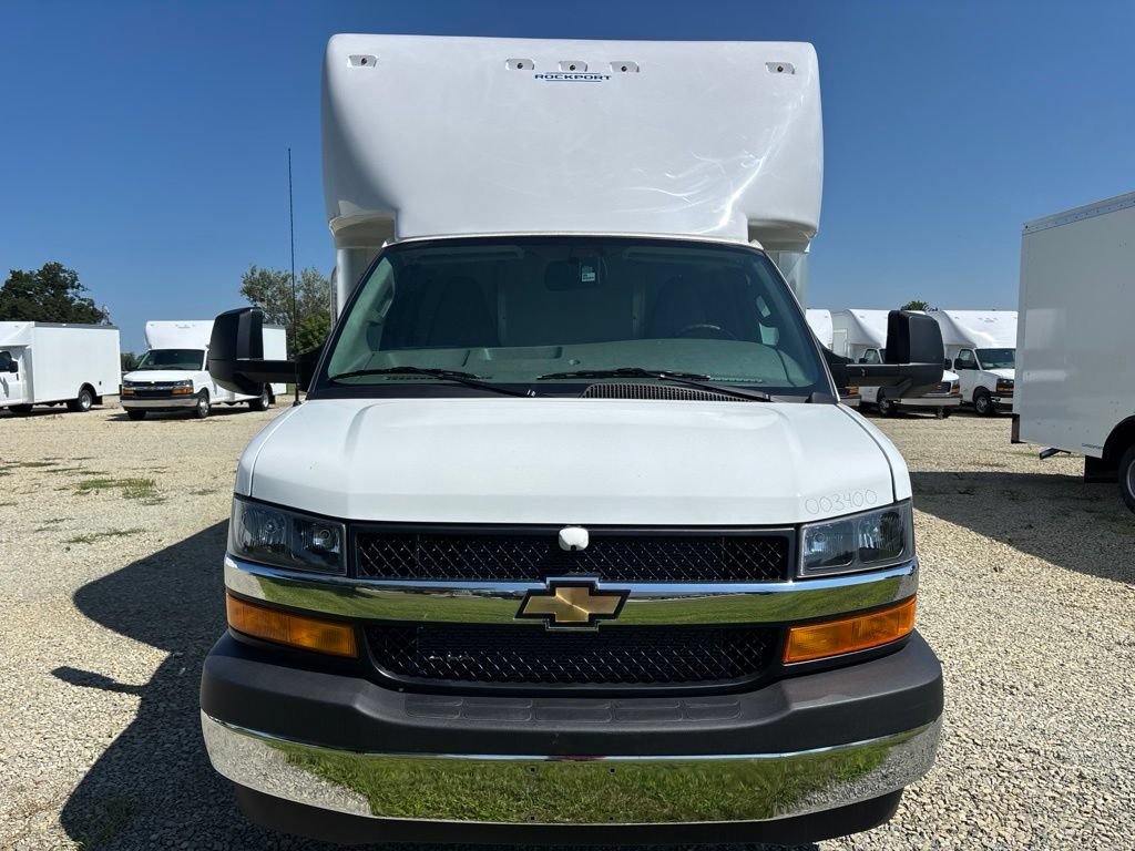 New 2026 Chevrolet Express 4500 w/ Power Convenience Package RWD image 1
