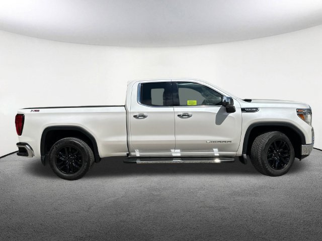 Used 2019 GMC Sierra 1500 SLT w/ SLT Premium Package AWD/4WD image 15