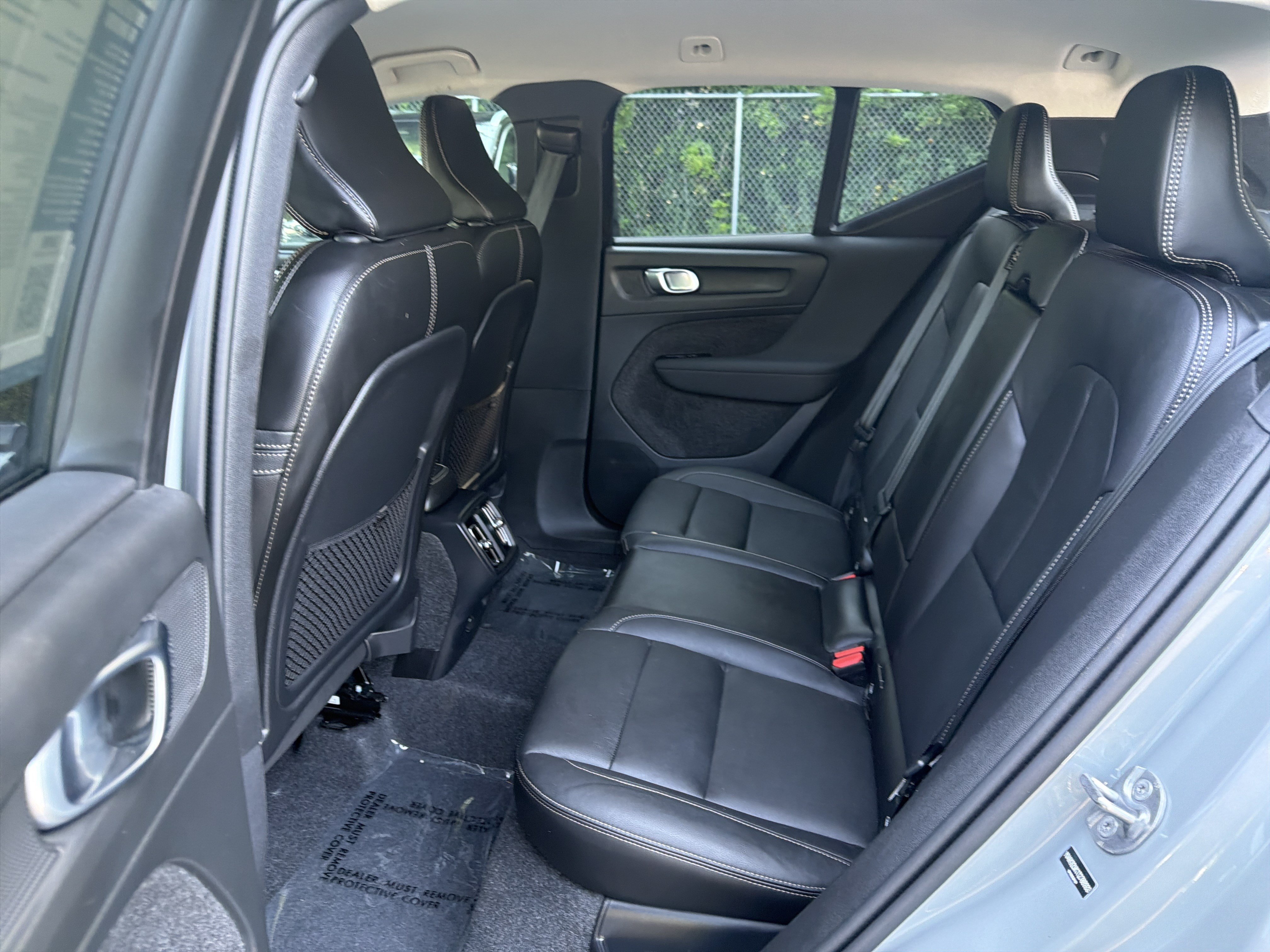 Certified 2026 Volvo XC40 B4 Core FWD image 71