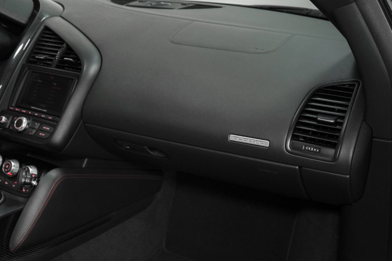 Used 2012 Audi R8 V10 image 34