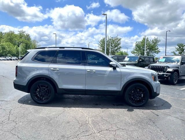 Used 2025 Kia Telluride EX X-Line AWD/4WD image 11