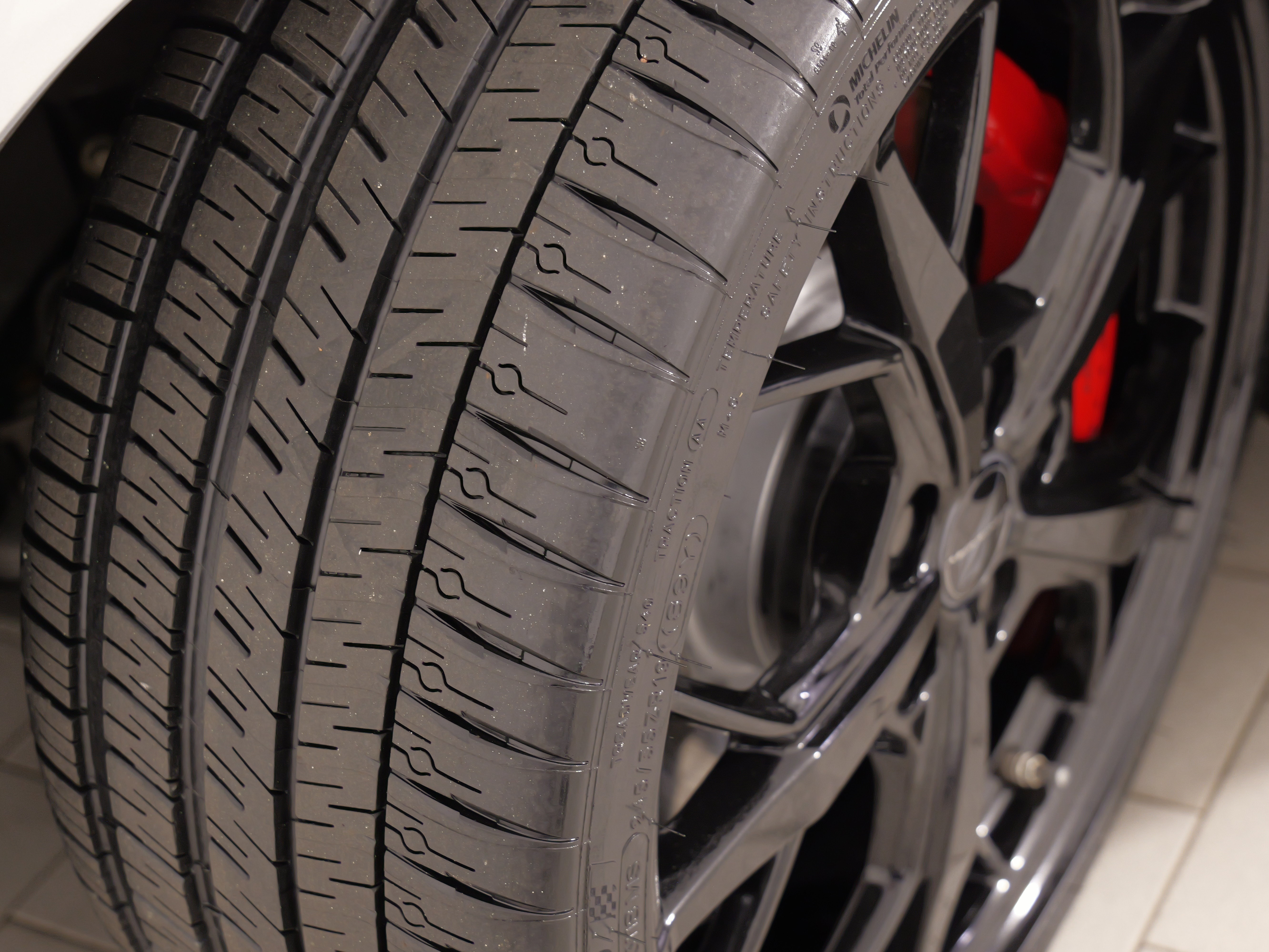 Used 2020 Chevrolet Corvette Stingray Premium Conv w/ 3LT Preferred Equipment Group RWD image 59