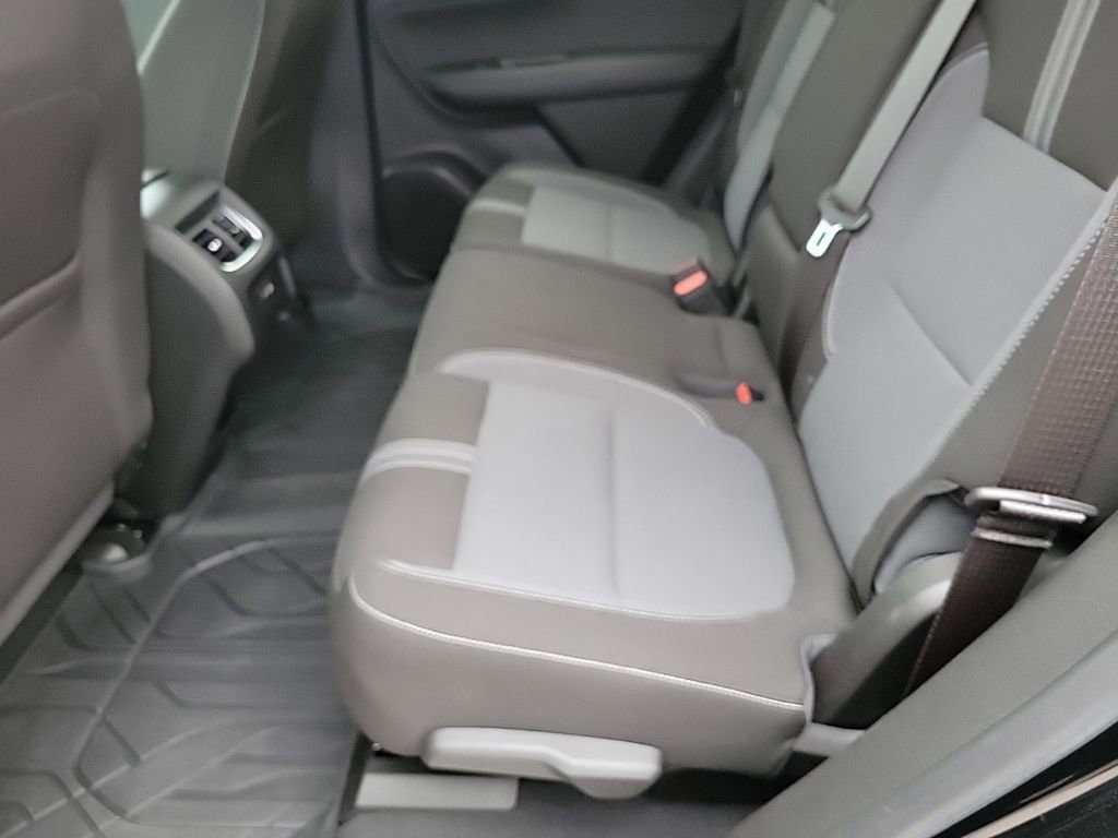 Used 2023 Chevrolet Blazer LT w/ Convenience Package image 11