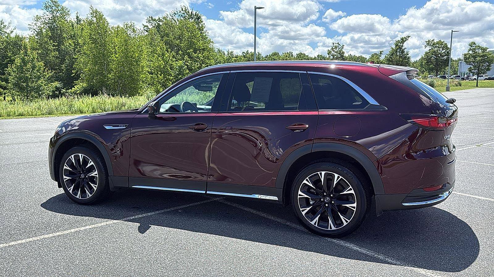 Certified 2025 MAZDA CX-90 Plug-In Hybrid w/ Premium Plus AWD/4WD image 11