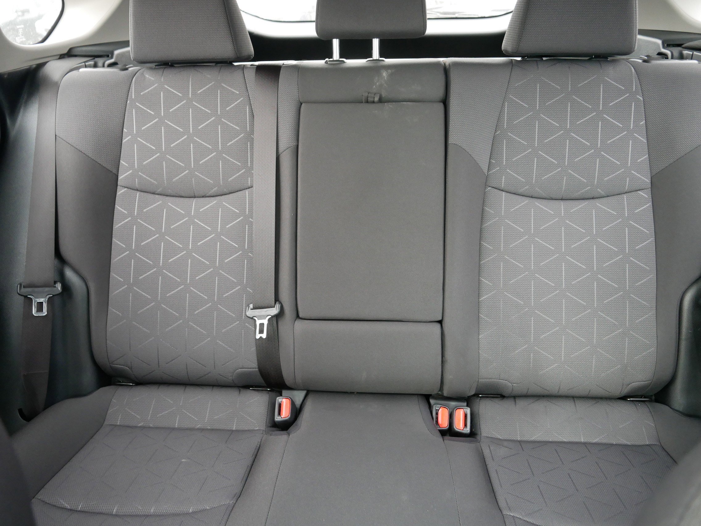 Used 2023 Toyota RAV4 XLE w/ Convenience Package image 13