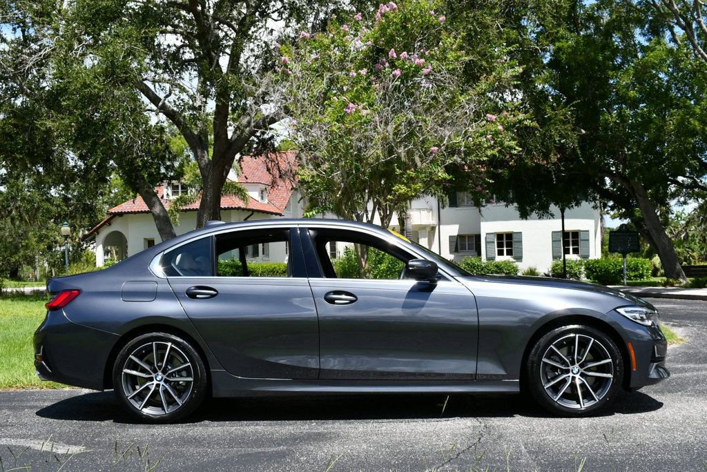 Used 2020 BMW 330i Sedan w/ Premium Package image 7