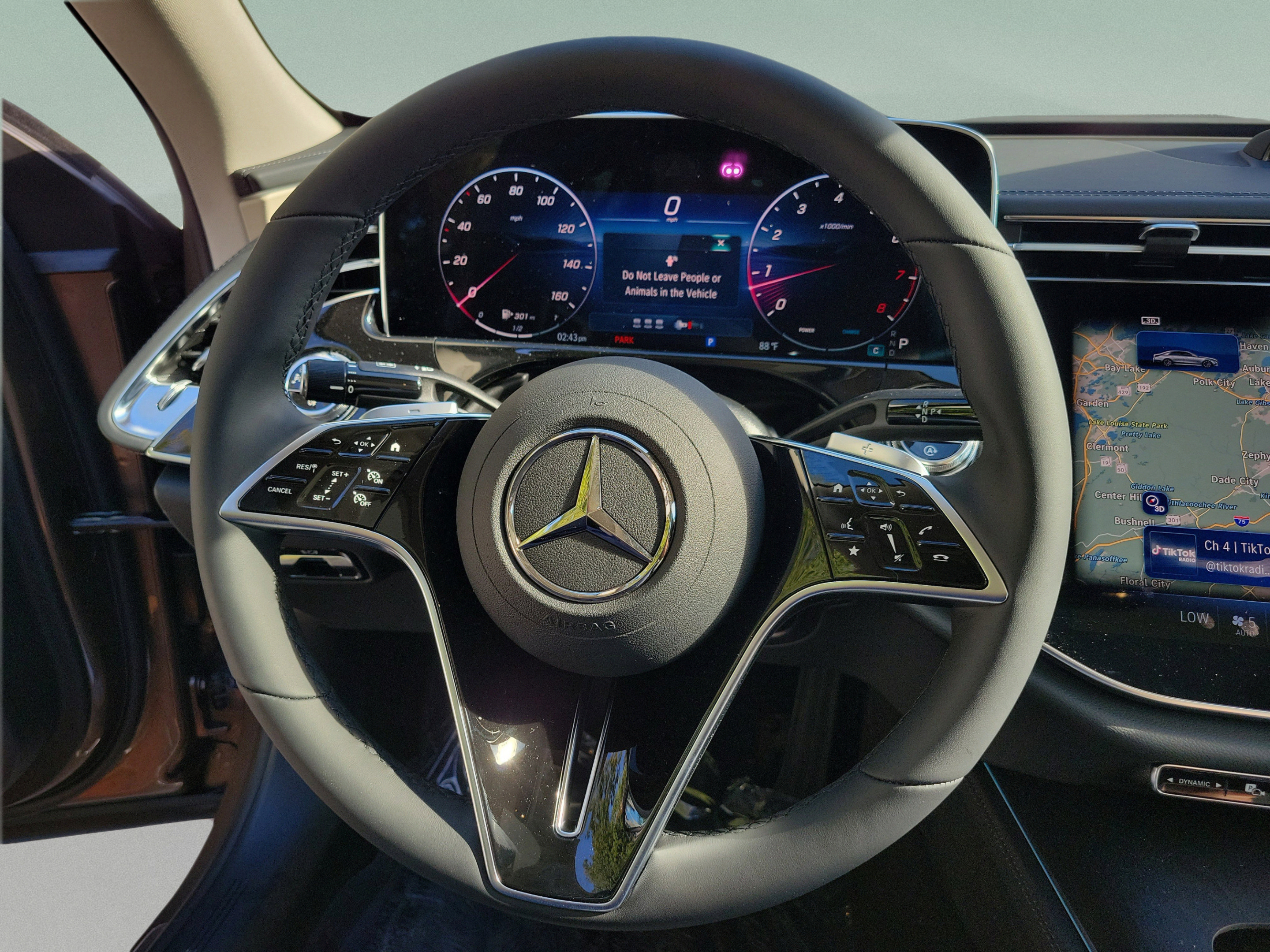 Used 2026 Mercedes-Benz E 350 Sedan image 15