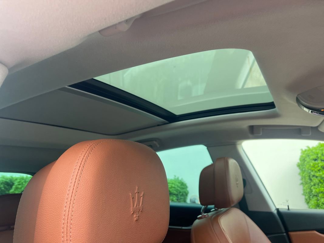 Used 2019 Maserati Levante S AWD/4WD image 22
