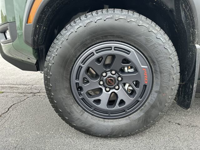 New 2026 Nissan Frontier PRO-4X w/ Pro-4x Convenience Package image 9