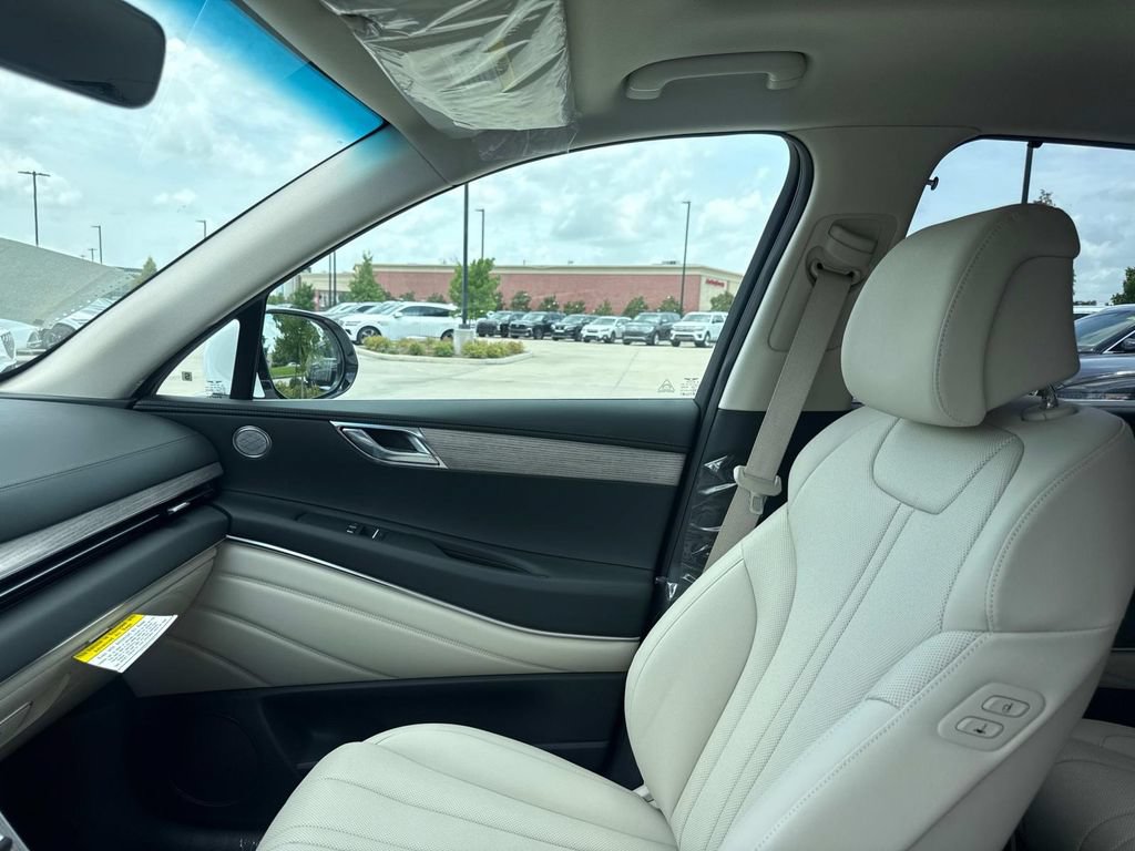 New 2026 Genesis GV80 2.5T Select AWD/4WD image 17