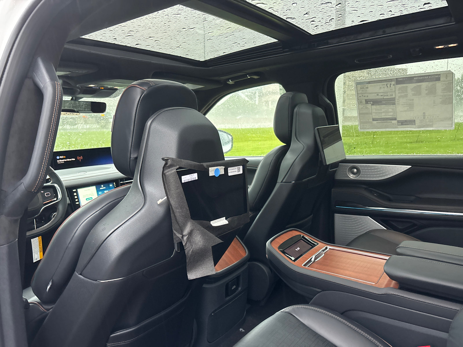 New 2026 Lincoln Navigator Black Label AWD/4WD image 26