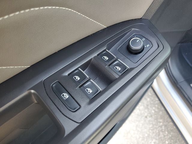 Certified 2023 Volkswagen Atlas SE image 16