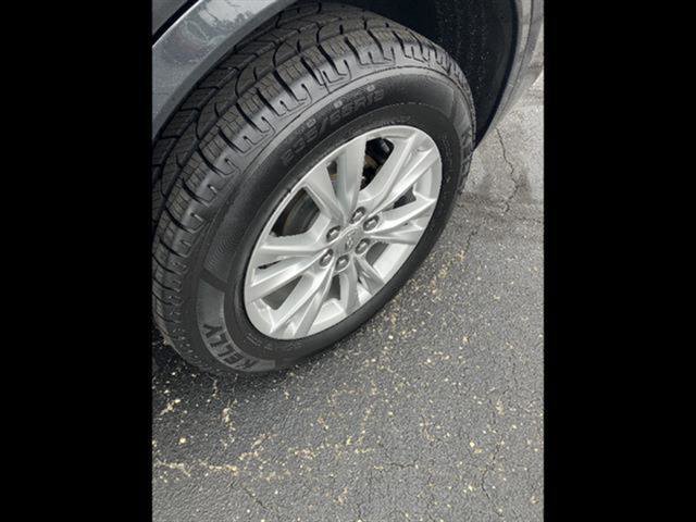 Used 2023 Cadillac XT6 Luxury image 9