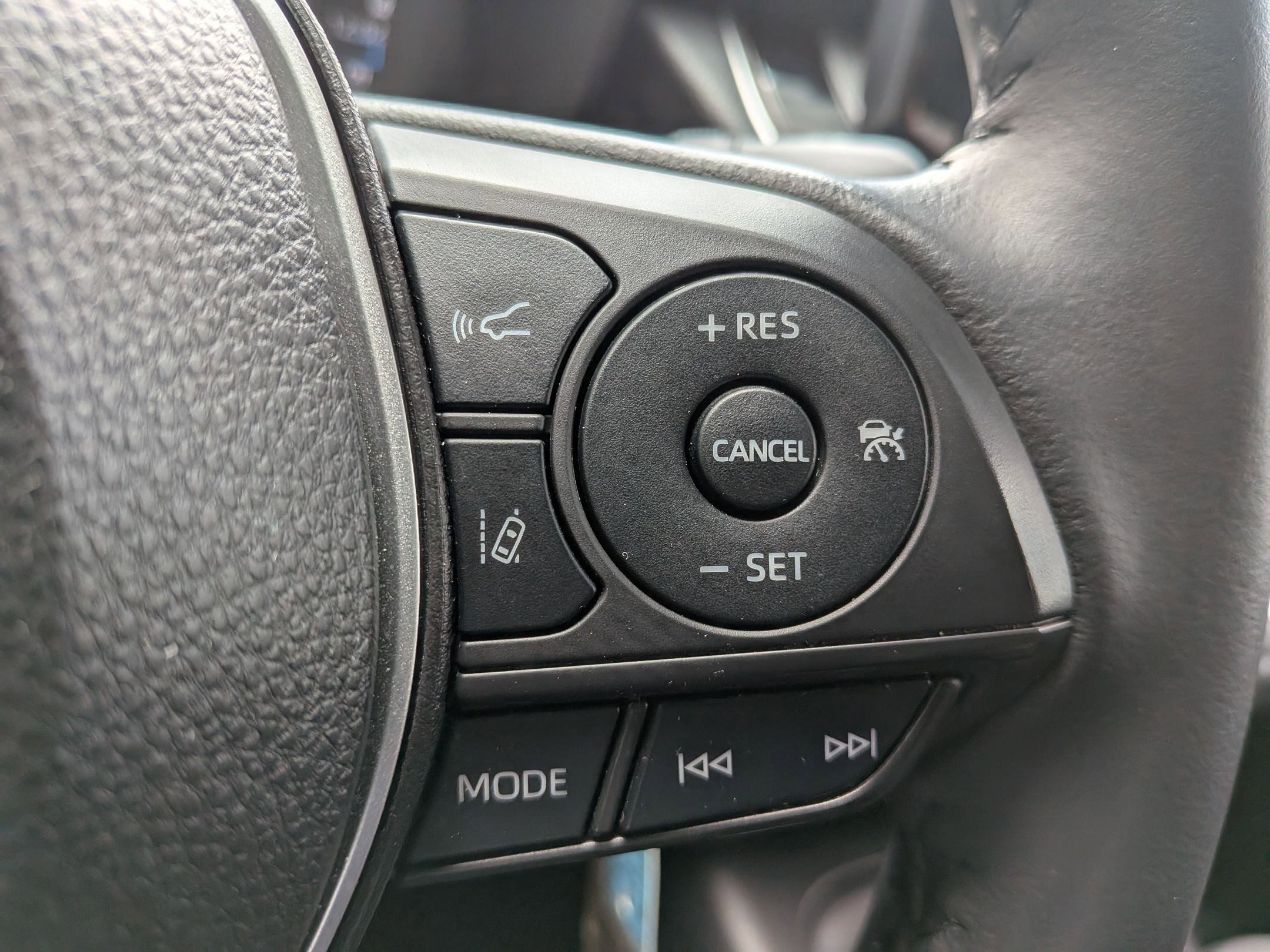 Used 2022 Toyota Corolla SE image 15