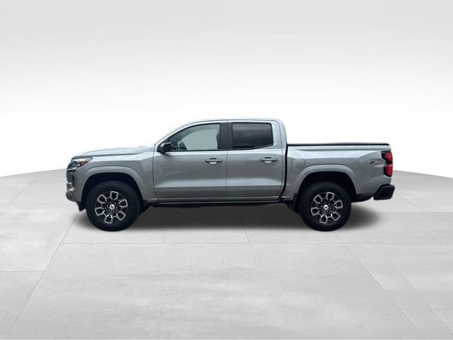 Used 2024 Chevrolet Colorado Z71 w/ Z71 Convenience Package 2 AWD/4WD image 8