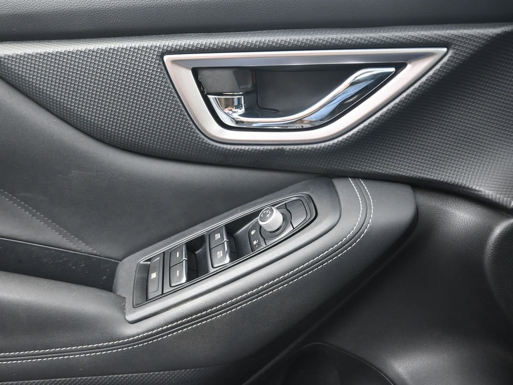 Used 2021 Subaru Forester Limited w/ Popular Package #3 image 16