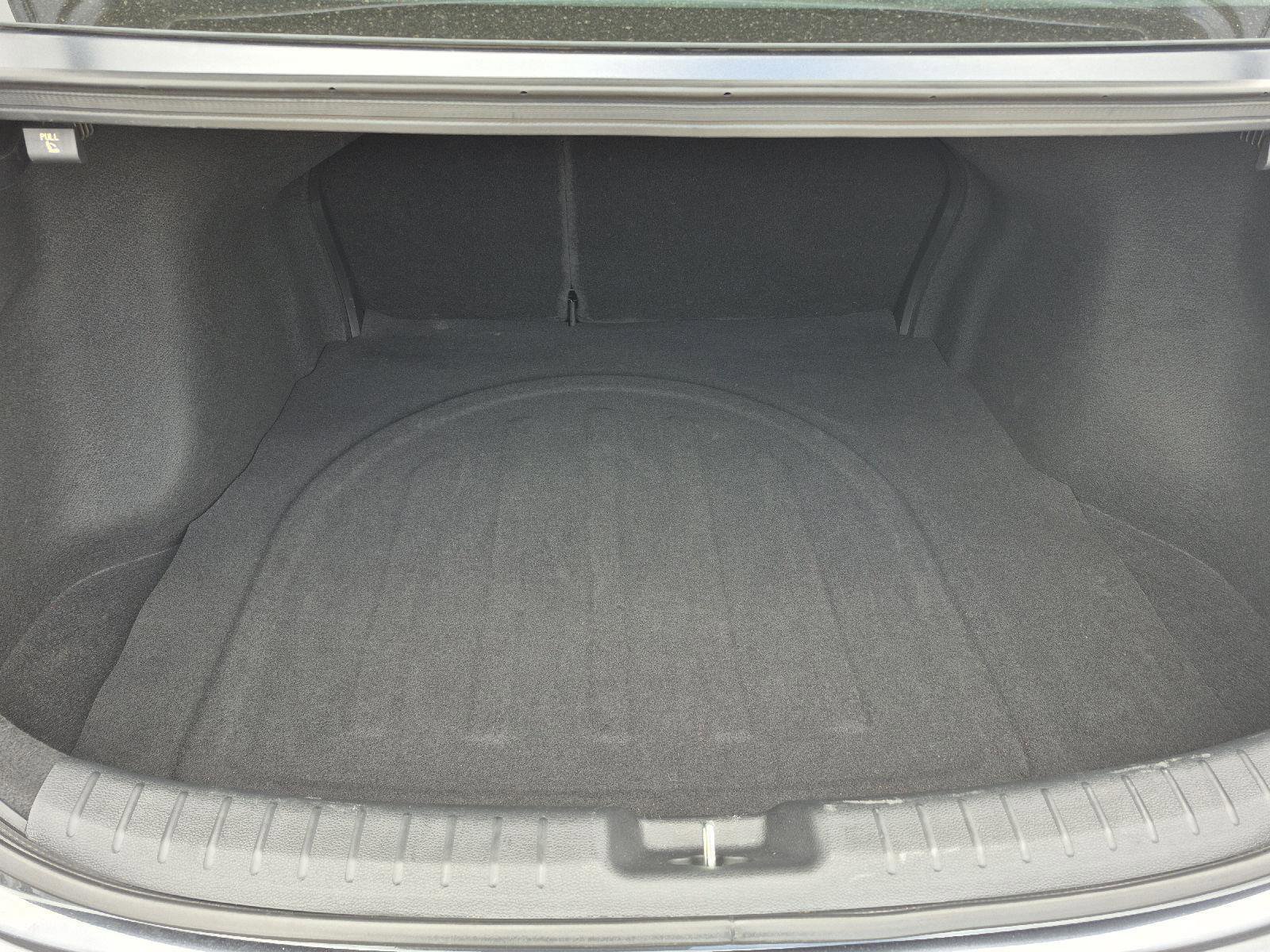 Used 2024 Kia Forte GT-Line image 12