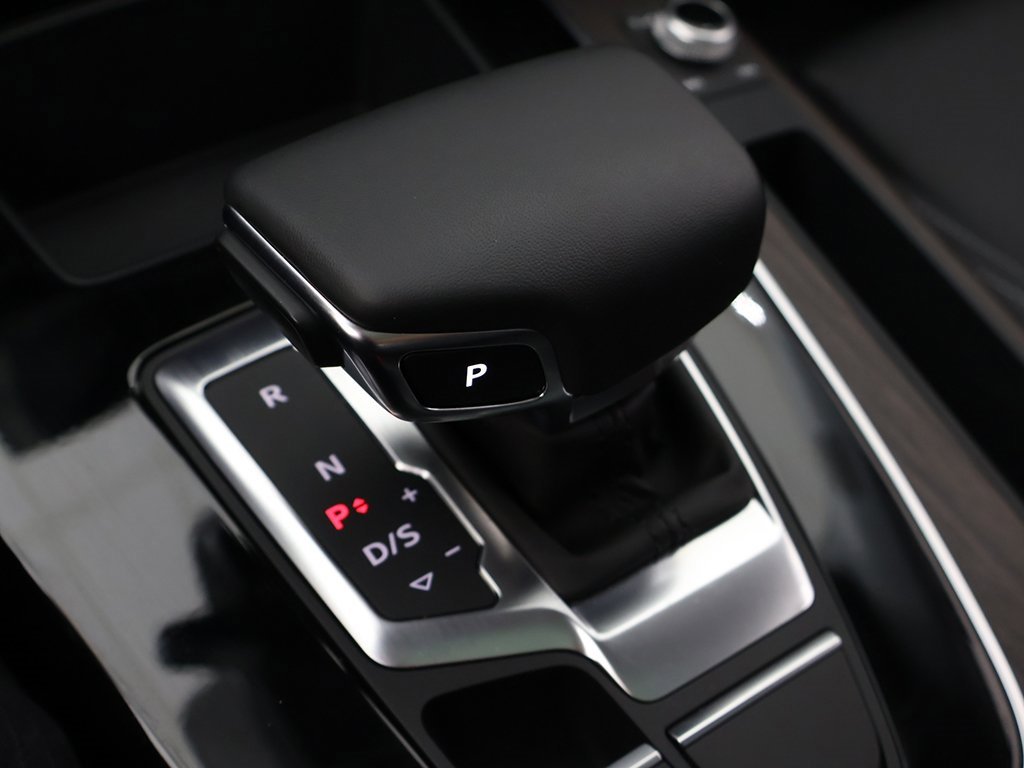 Used 2024 Audi Q5 e Premium Plus image 56