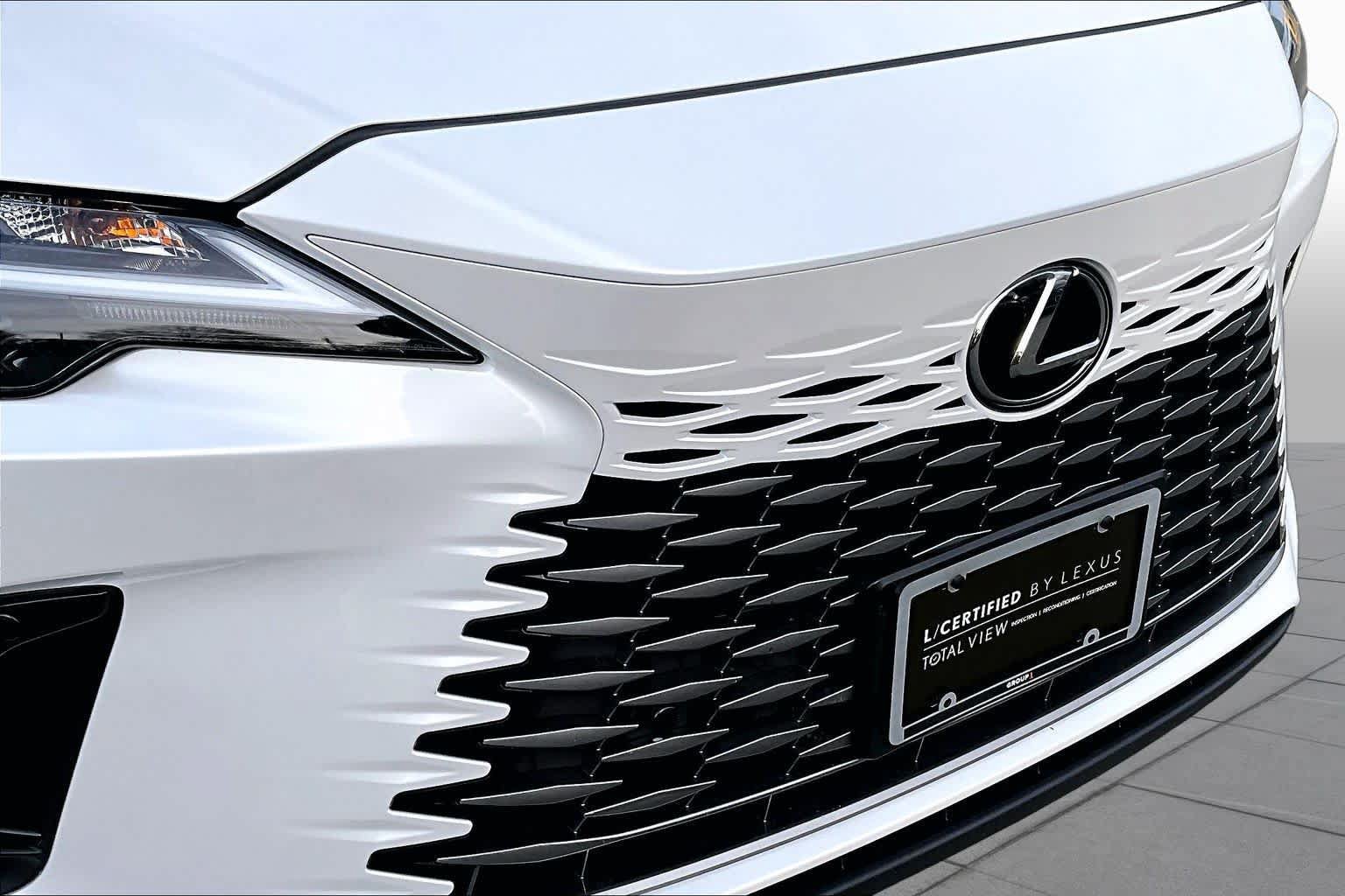 Certified 2026 Lexus RX 350h AWD/4WD image 30