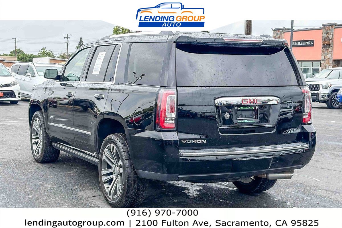 Used 2018 GMC Yukon Denali w/ Denali Ultimate Package image 2