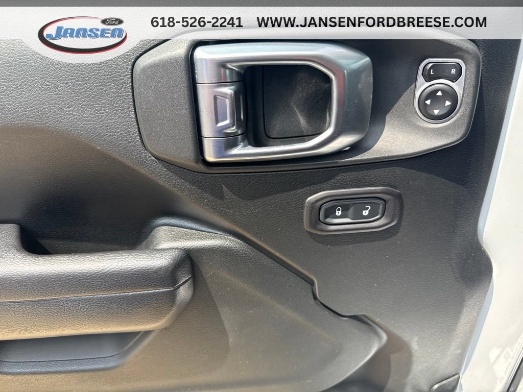 Used 2018 Jeep Wrangler Unlimited Sport S AWD/4WD image 9
