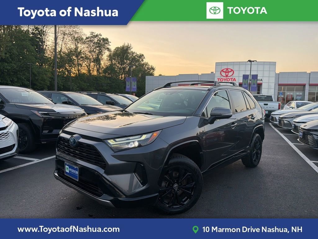 Used 2022 Toyota RAV4 SE w/ Convenience Package AWD/4WD image 1