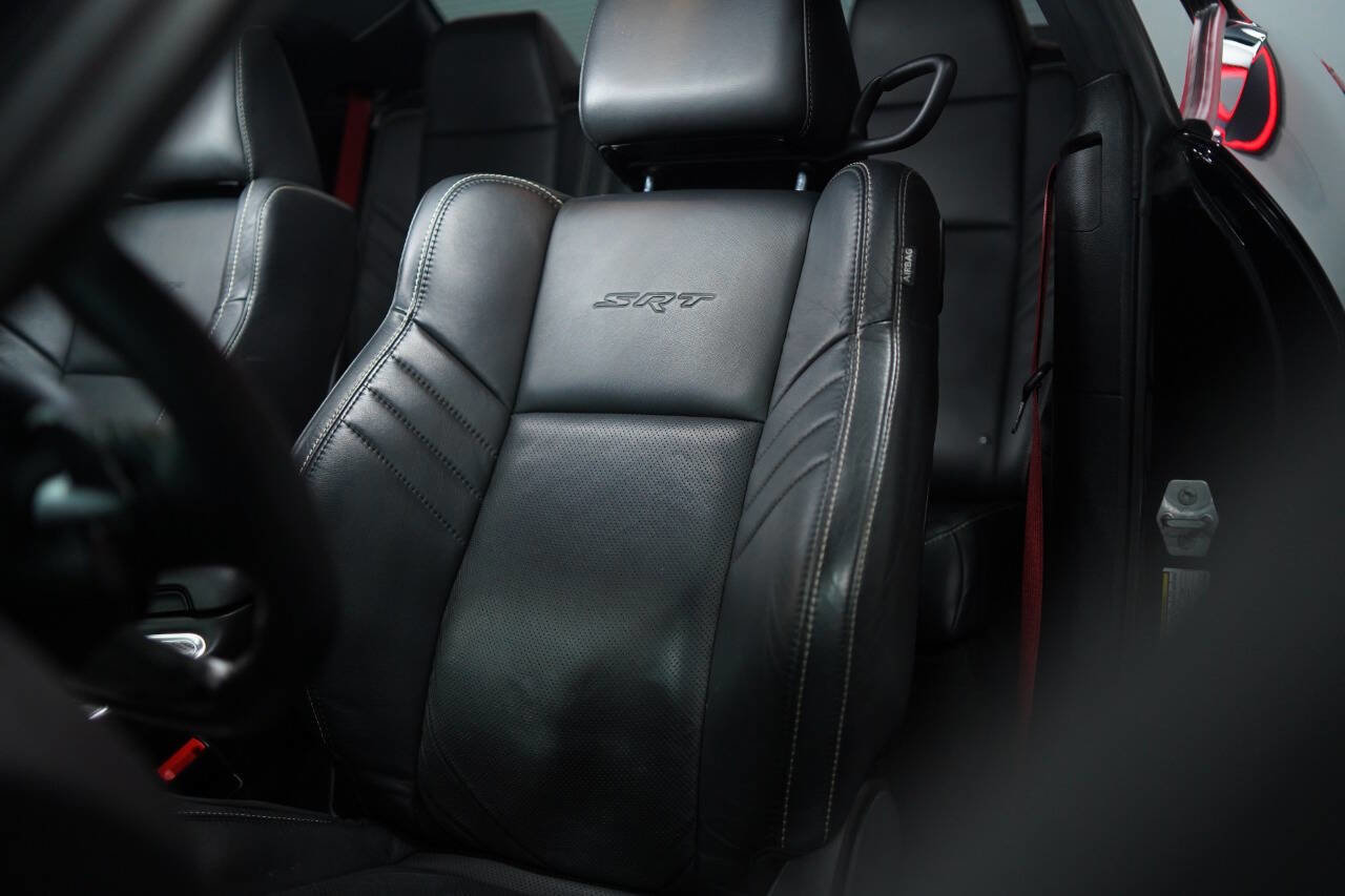 Used 2015 Dodge Challenger SRT Hellcat image 75