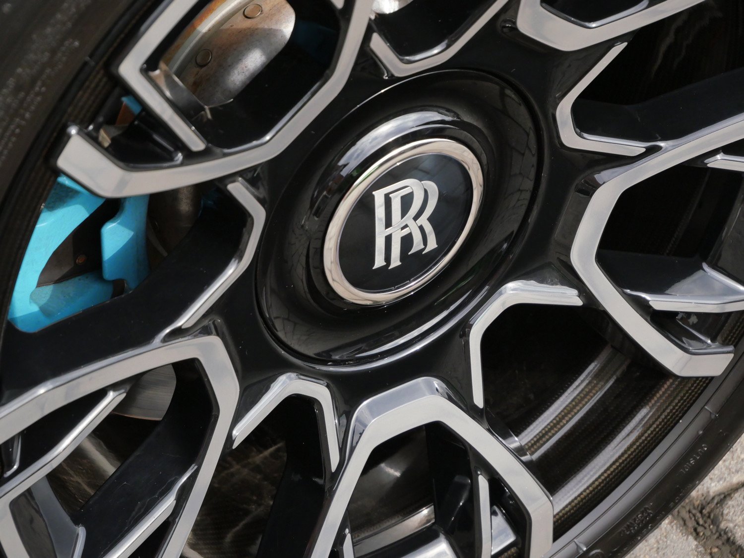 Used 2022 Rolls-Royce Ghost Black Badge image 22